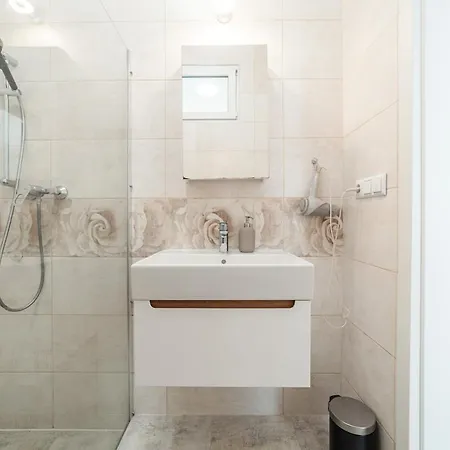 Old Town 1br Near Main Square Bratislava