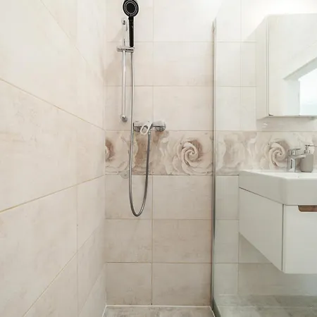 Appartamento Old Town 1br Near Main Square